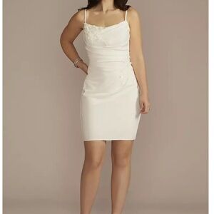 David's Bridal White Wedding Dress